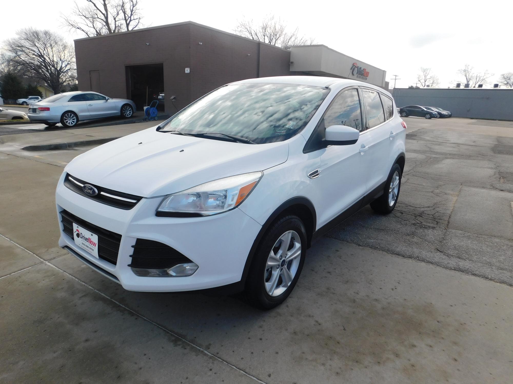 photo of 2016 Ford Escape SPORT UTILITY 4-DR